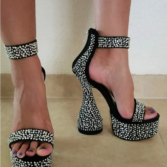 🔥🔥AZALEA WANG YOURS OR MINE 7.5🔥🔥 - Picture 8 of 8